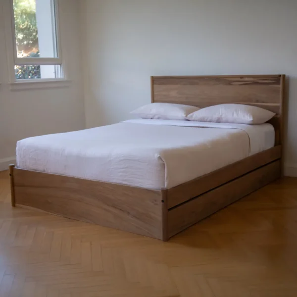 CAMA CON CARRO PETIRIBI