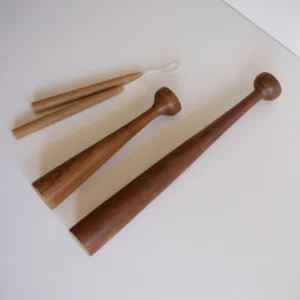 JUEGO DE CANDELABROS LAPACHO